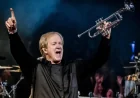 Chicago’s Lee Loughnane Discusses Longevity with His Trumpet and Bandmates