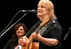 Indigo Girls’ Emily Saliers Discusses Vocal Challenges Affected by Health Conditions