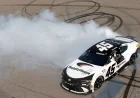Tyler Reddick Clinches Kansas NASCAR Cup with Dramatic Last-Lap Pass