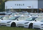 Investors Eye Tesla Earnings as Stock Drops 14%