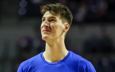 Basketball: 7‑Foot‑9 Olivier Rioux, Tallest College Player Ever, Enters Transfer Portal — Fame Without Minutes
