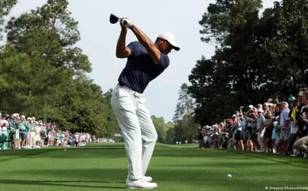 Tiger Woods Seeks Treatment Following DUI Arrest