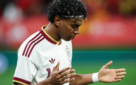 Lamine Yamal Advised to Rethink Spain Team Selection After Anti-Egypt Chants