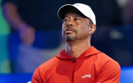 Tiger Woods Departs U.S. for Treatment Amid Privacy Concerns
