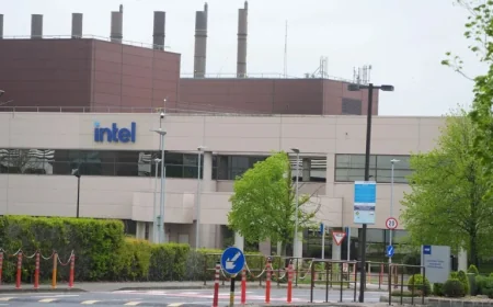 Intel to Acquire Apollo’s Ireland Plant Stake for $14B Buyback