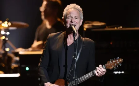 Lindsey Buckingham Allegedly Attacked by Woman in Santa Monica