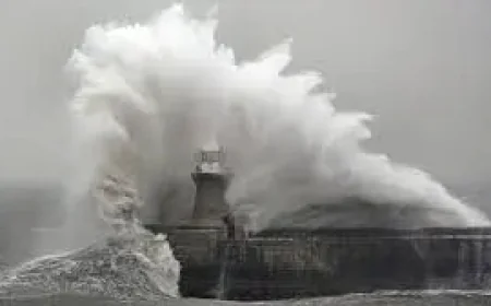Storm Dave as Easter Weekend Warnings Peak