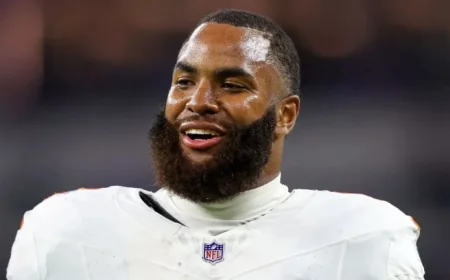 Anthony Walker Retires From NFL After Nine Seasons as Linebacker