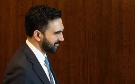 Modi Comedian withdrawal exposes a unity message colliding with boycott pressure at a New York Passover event