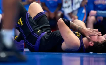 Luka Dončić Injures Left Hamstring in Thunder Matchup