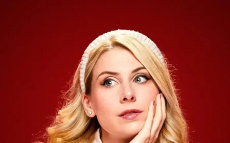 Laura Laune: Belgian Angel of Dark Comedy Arrives in Quebec — A Trojan Horse Exposed