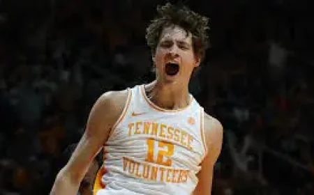 Cade Phillips and the inflection point for Tennessee basketball as the transfer portal opens