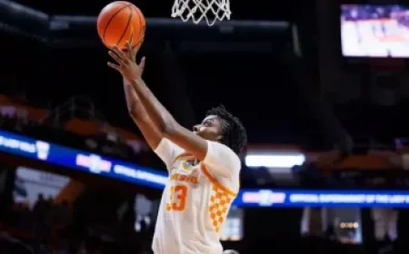 Luka Dončić’s Injury Sparks Tension Between Austin Reaves and Thunder Fan