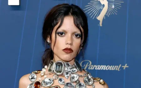 Jenna Ortega photographed with musician whose teenage artwork included neo‑Nazi symbols — a public contradiction