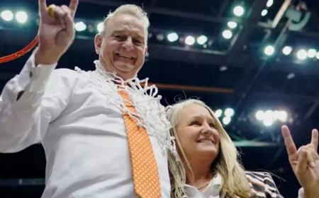 Vic Schaefer’s public pursuit of a title hides a private influence: Holly Schaefer’s blueprint for how he coaches