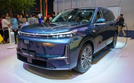 Geely SUV Dominates U.S. Rivals in Latest Test