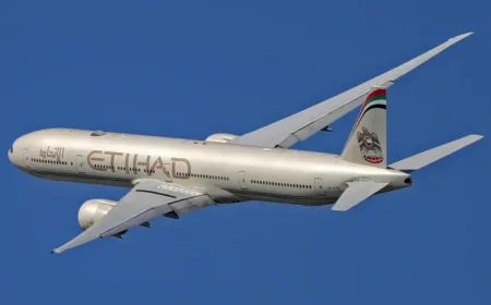 Etihad Airways Halves Fares Amid Travel Demand Drop Due to War