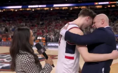 Dan Hurley Headbutts UConn’s Braylon Mullins After Final Four Win