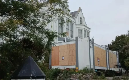Sherwood Hotel Torquay fire sends smoke across promenade as residents told to shut windows