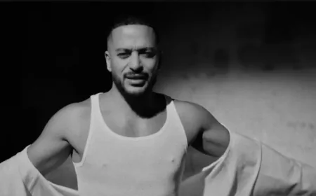 Slimane and the shift toward Première fois as 2025 approaches