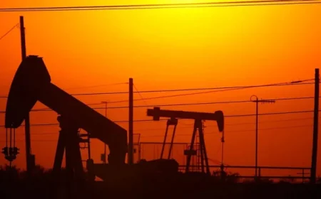 Oil Prices Surge as Trump Threatens Iran Power Plant Strikes