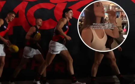 Zach Merrett at center of fresh Essendon talk after Alexandra Merrett’s half-time post