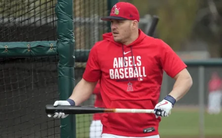 Rays and Trout Clash in Thrilling Pitchers’ Duel Opener