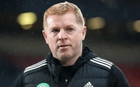 Neil Lennon and the secret signing story that left Charlie Mulgrew waiting a month