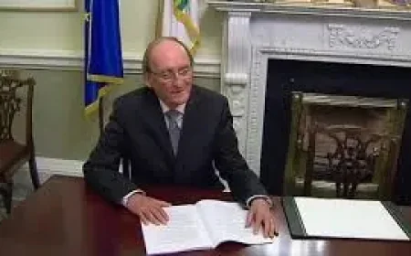 Sean Barrett dies aged 81 as a political era closes