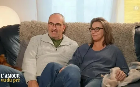 Lamour Est Dans Le Pré as the Canapé Auction Turns a TV Memory into a Real-World Moment