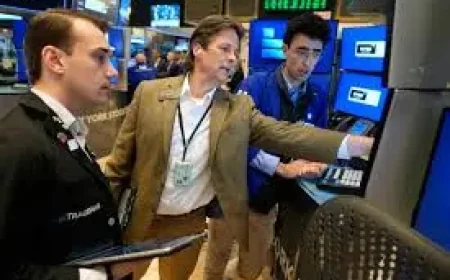 Dow Jones Industrial Average Signals a War Risk Market Is Pricing Before Washington Speaks