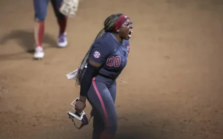 Alabama Texas Softball Rankings shift after Alabama splits with No. 1 Texas