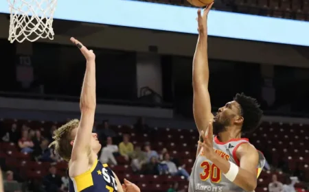 Tony Bradley Gives Hawks a Late-Season Frontcourt Fix as Playoffs Near
