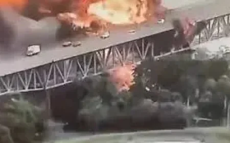 Panama Canal Fire Leaves a Bridge Closed and a City Waiting