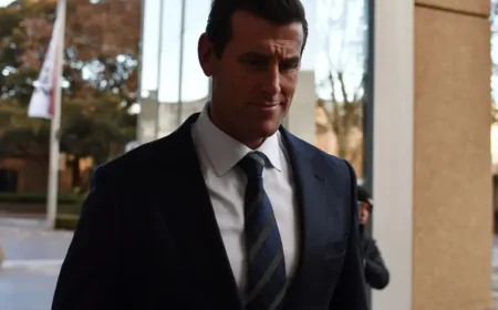 Ben Roberts-smith arrested after Australian war crimes charge in Sydney
