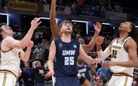 Wild Buzzer-Beater Gives Mary Washington First DIII Title