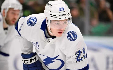 Cooper Addresses Penalty Box Attendant After Holmberg Injury