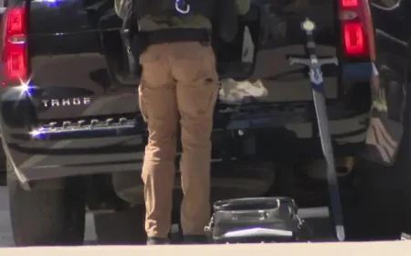 Dallas Bomb Threat Response Ends After Sword Discovery in Downtown Dallas