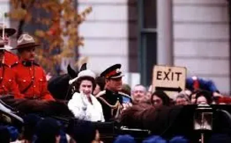 Hugo Vickers Queen Elizabeth Book brings dinner memories of the late Queen into focus