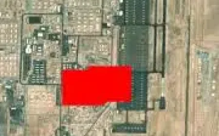 A bittersweet thrill at Raf Fairford: 2 bombers, one village and a bank holiday crowd