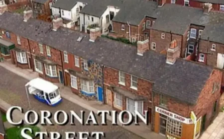 Craig Charles reveals sad reason he quit Coronation Street after brother’s death