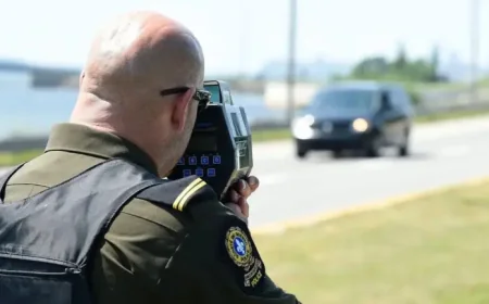 Excès De Vitesse at the Bic: A 34-Year-Old Driver Faces a Double Penalty