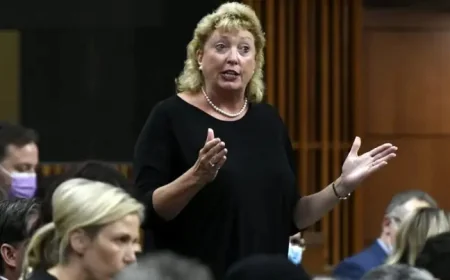 Marilyn Gladu crosses floor to join Liberals in surprise move