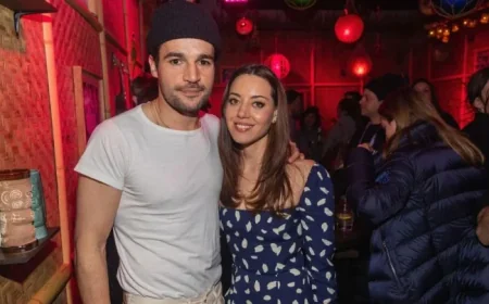 Aubrey Plaza and Chris Abbott Expecting Their First Child