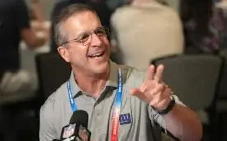 Daniel Faalele and the Giants’ right guard picture after the shift