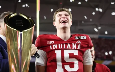 Kirk Cousins Backs Fernando Mendoza as Future Star Quarterback