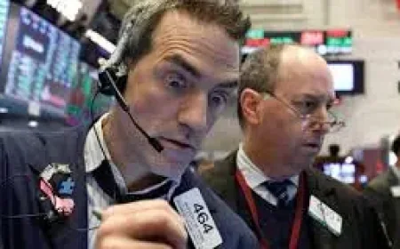 Jim Cramer Sees a Narrow Market Bounce Backed by Memory Stocks