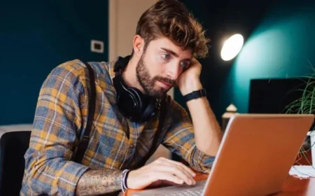 White-Collar Workers Resist AI, with 80% Rejecting Adoption Mandates