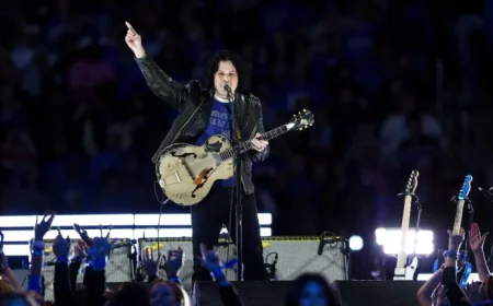 Jack White Announces 2026 Tour Extension