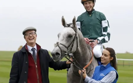 Andrew Balding Pays Tribute After Dewhurst Winner Gewan Dies in Kempton Gallop Shock